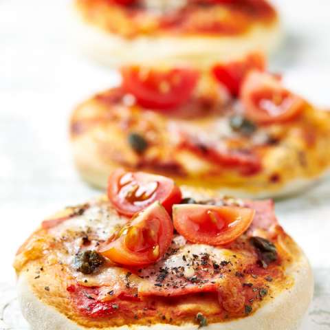 Photo of Quick 2-Cheese Pizza Snacks