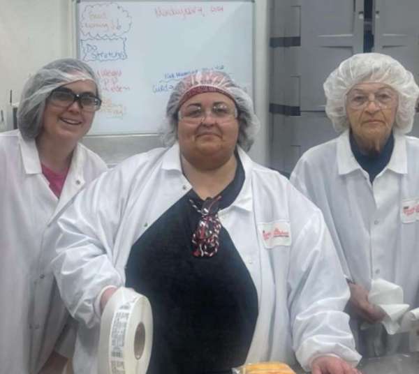 Trio of McKenzie Patricia and Liz